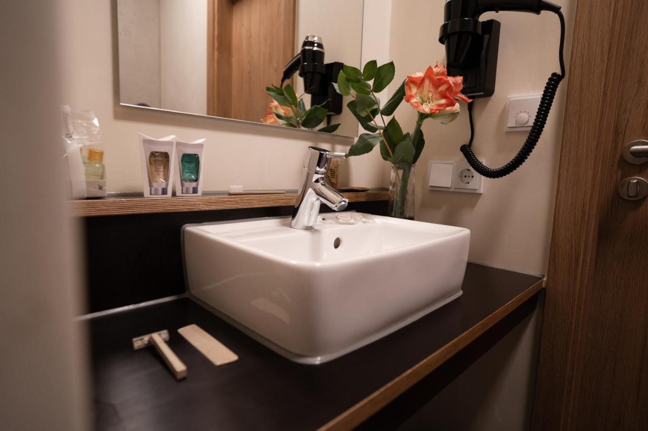 Motel Q Zimmern ob Rottweil Екстер'єр фото