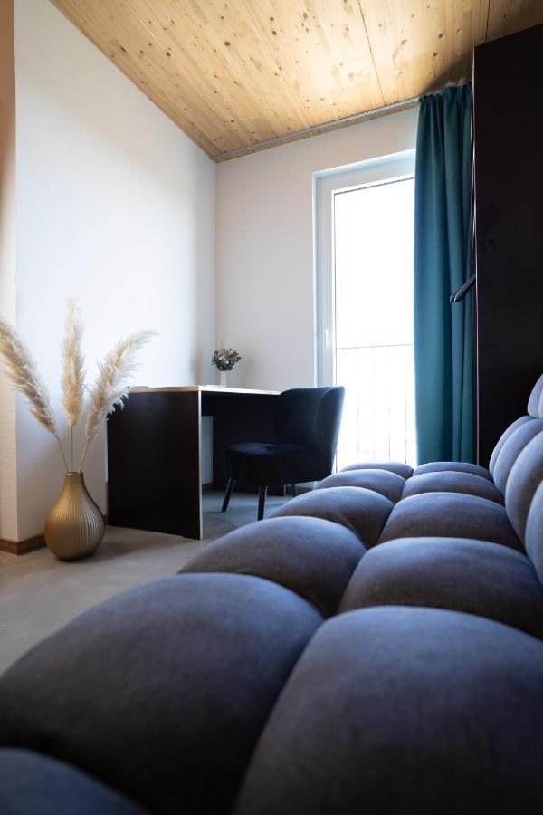 Motel Q Zimmern ob Rottweil Екстер'єр фото