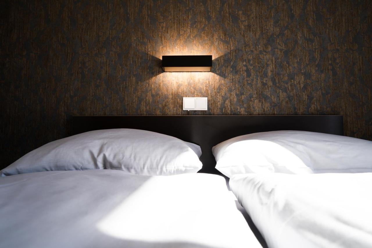 Motel Q Zimmern ob Rottweil Номер фото
